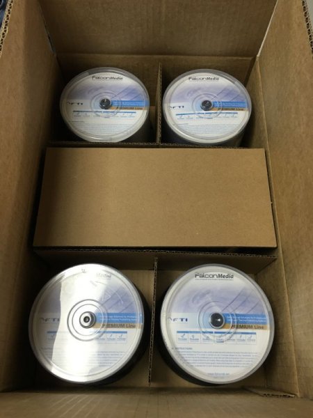 画像2: エプソンPP認定メディア  Falcon PN0683 スマートガード AquaAce(耐水、光沢写真画質/ウォーターシールド)ダイヤモンドCD-R52倍 1スピンドル50枚 (2)